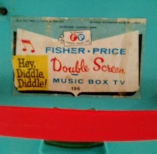 1964 Fisher Price 196 DOUBLE SCREEN Peek a Boo TV Music Box Toy Hey Diddle 7