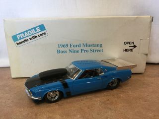 1/24 Danbury " 1969 Ford Mustang Boss Nine Pro Street In Blue