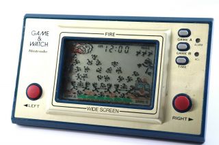 Postage Nintendo Game & Watch Wide Screen Fire Japan 1981 Great Conditoin