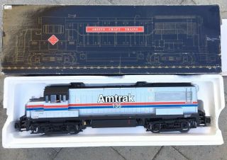 Aristo - Craft 22136 G Scale Amtrak Ge U25 - B Diesel Locomotive
