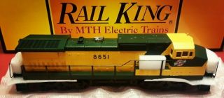 Mth Rail King 30 - 2155 - 1 Chicago Northwestern Dash - 8 Proto 1 8651