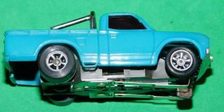 AURORA AFX TOMY NISSAN DATSUN PICK UP TRUCK BLUE Slot Car HO Running Chassis 2