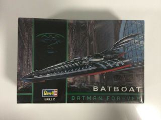 1995 Revell Model Kit Batman Forever Batboat 6722 - &