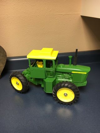 vintage john deere toy tractor 7520 1970’s 3