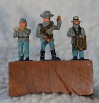 Miniature Toy Civil War Confederate Fife Drum 3 Metal Soldiers 28mm.  Wood Block.