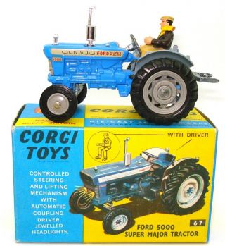 Corgi No.  67 Ford 5000 Major Tractor - Rare Boxed