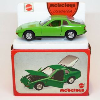 Mebetoys 8612 - Porsche 924 Green - 1:24 Boxed Die Cast Italy Mattel