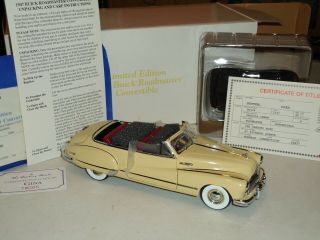 1/24 Danbury 1947 Buick Roadmaster Convertible Limited Boxed