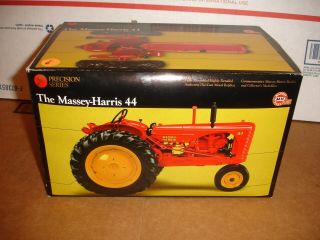 1/16 massey harris 44 precision toy tractor 2