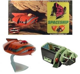 Land Of The Giants " Spindrift " Spaceship Model Kit