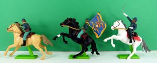 3 X Britains Deetail American Civil War Union Cavalry Mounted Figures