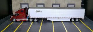 Dcp 1/64 Diecast Promotions 33950 Ennis Corp Volvo 670 W/reefer Internal