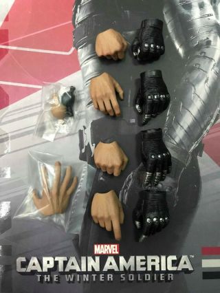Hot Toys 1/6 Mms241 Captain America 2 Winter Soldier Bucky Barne Hands Set