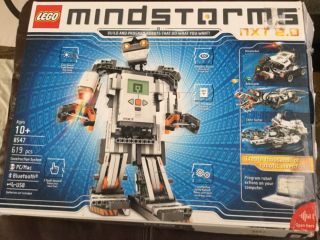 Lego Mindstorms Nxt 2.  0 Set No.  8547 Complete,  With Rechargeable Battery