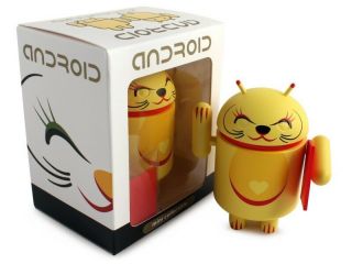 Android Mini Collectible Figure: 2013 Lucky Cat Series - Yellow By Shane Jessup