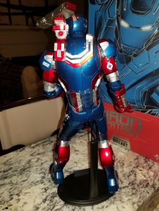 Hot Toys Iron Patriot 1/6 Iron Man 3 3