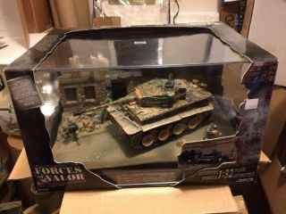 Forces Of Valor Last Stand At Caen Normandy 1944 Tank Diorama 1:32 Unimax 80104