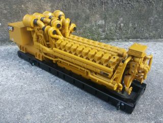 Caterpillar C175 - 20 Diesel Generator Ccm 1:25 Scale Diecast Model