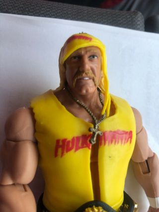 Mattel WWE Elite Hulk Hogan Complete Defining Moments Series 2011 4