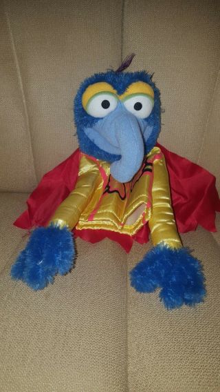 Disney " The Muppets Most Wanted " Gonzo Hand Puppet Fao Schwarz