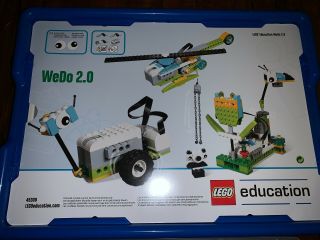 LEGO Education WeDo 2.  0 Core Set 45300 complete 2