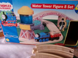 Thomas & Friends Wooden Railway Water Tower Figure 8 Train Set