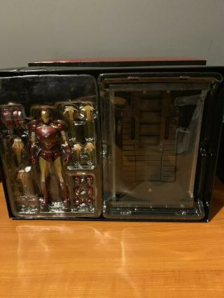 Bandai S.  H.  Figuarts Marvel Iron Man Mark Vi Mk - 6 Hall Of Armor Set