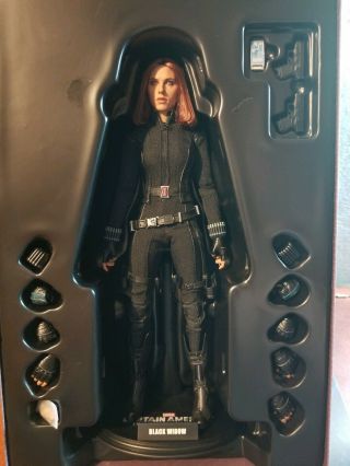 Hot Toys 1/6 Marvel Mms239 Captain America Winter Soldier Black Widow