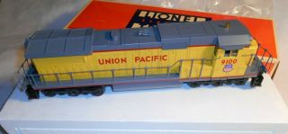 Lionel O Scale Union Pacific Dash - 8 40c Diesel Locomotive With Lights & Horn
