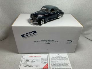Danbury 1941 Chevy Special Deluxe Coupe,  1:24,  Marine Blue & Squadron Gray 2