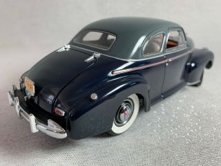 Danbury 1941 Chevy Special Deluxe Coupe,  1:24,  Marine Blue & Squadron Gray 7