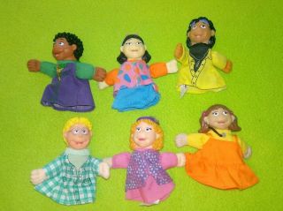 Complete Set Of Six Finger Puppets - 3 " Russ Toy " The Puzzle Place "