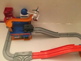 Thomas & Friends Thomas Mail Delivery Big Loader Tomy Flying Harold Complete 5