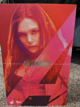 Scarlet Witch Avengers Age Of Ultron Mms301 Hot Toys 1/6th Scale Action Figure