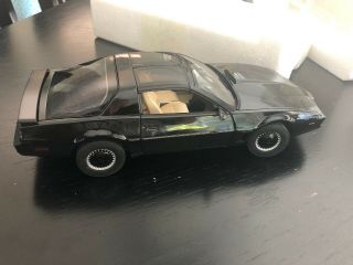2012 HOT WHEELS ELITE SCALE 1:18 KNIGHT RIDER K.  I.  T.  T.  KNIGHT INDUSTRIES TWO T 5
