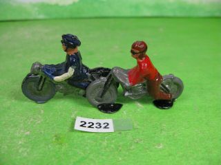 Vintage Unidentified Lead Figures On Motorcycles Collectable Toy Model 2232