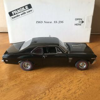Danbury 1:24 1969 Chevrolet Nova Ss 396 Black