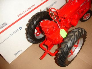 1/8 Farmall M Toy Tractor