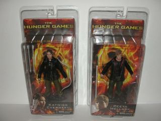 The Hunger Games Katniss Everdeen & Peeta Mellark Action Figures Neca 2012