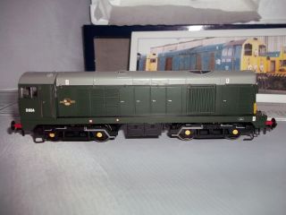 Bachmann 32 - 028 Class 20 Diesel Br Green Dcc Fitted With Indicator Boxes