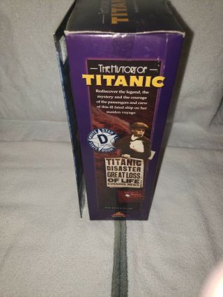 The History of Titanic - Margaret Brown Action Figure - Limited Edition (5000) 7