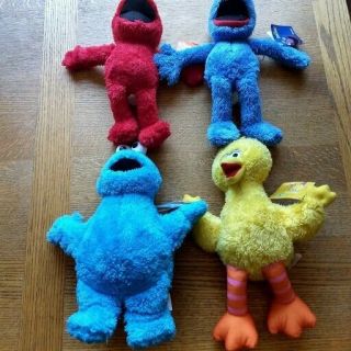 Kohls Sesame Street Big Bird Cookie Monster Elmo Grover Plush Stuffed Animals 4
