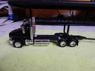 1/64 dcp custom log truck 2