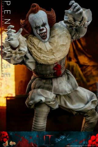 Hot Toys MMS555 1/6 Chapter Two Pennywise Bill Skarsgard Collectibles Figure 11