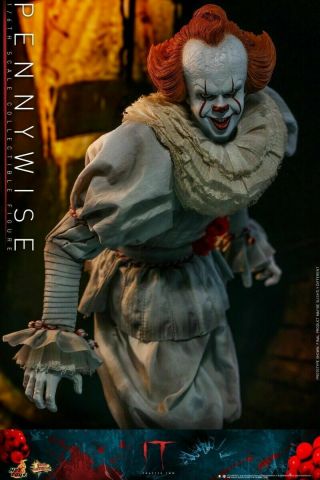 Hot Toys MMS555 1/6 Chapter Two Pennywise Bill Skarsgard Collectibles Figure 8