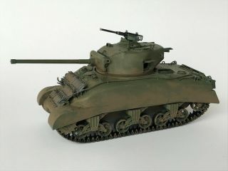 Ww2 Us M4 Sherman Tank,  1/35,  Built & Finished For Display,  Fine.  (c)