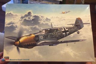 Hasegawa Hobby Kits 1/32 Scale Messerchmitt Bf109e Luftwaffle Fighter 08051