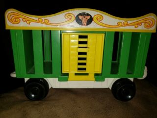 Vintage Fisher Price Little People Replacement Circus Train Green Car W Giraffe