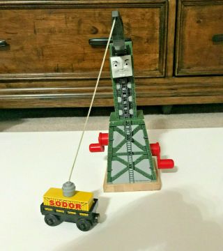 Thomas & Friends Wooden Railway Cranky Magnetic Moving Crane And Cargo Car
