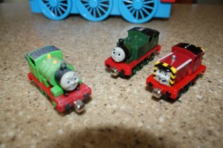 Thomas the Tank Engine Diecast Train Case Carrier & 18 trains / cars James Percy 5
